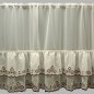 Drapé de joncs en voile blanc et broderie marron, hauteur 80 cm Drapé de joncs en voile blanc et broderie marron, hauteur 80 cm
