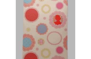 papier peint portrait rouge-blanc et vert