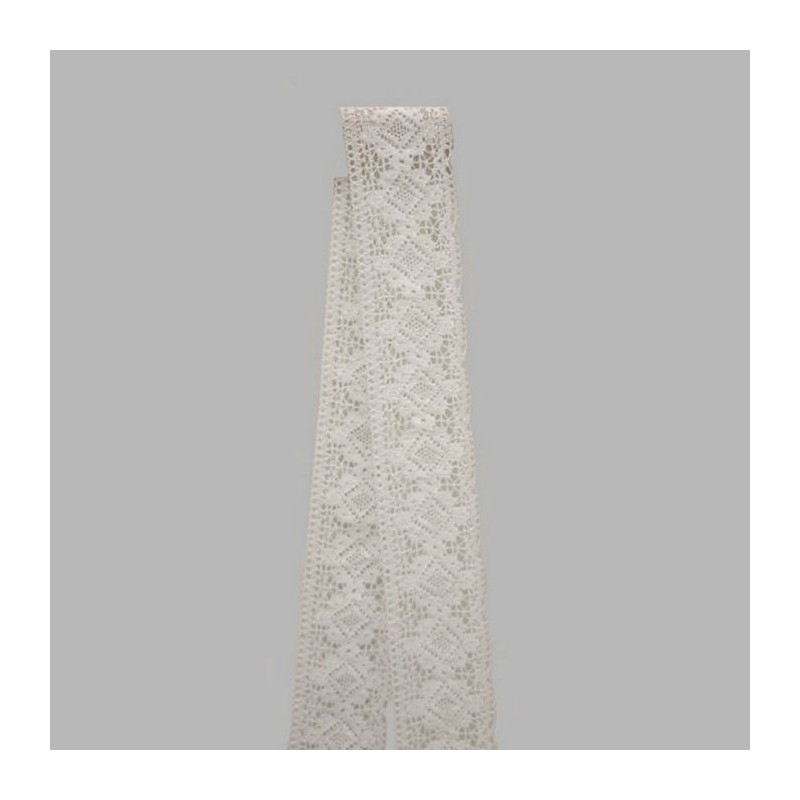 bande de dentelle blanc largeur 60 mm long 3 mètres 50