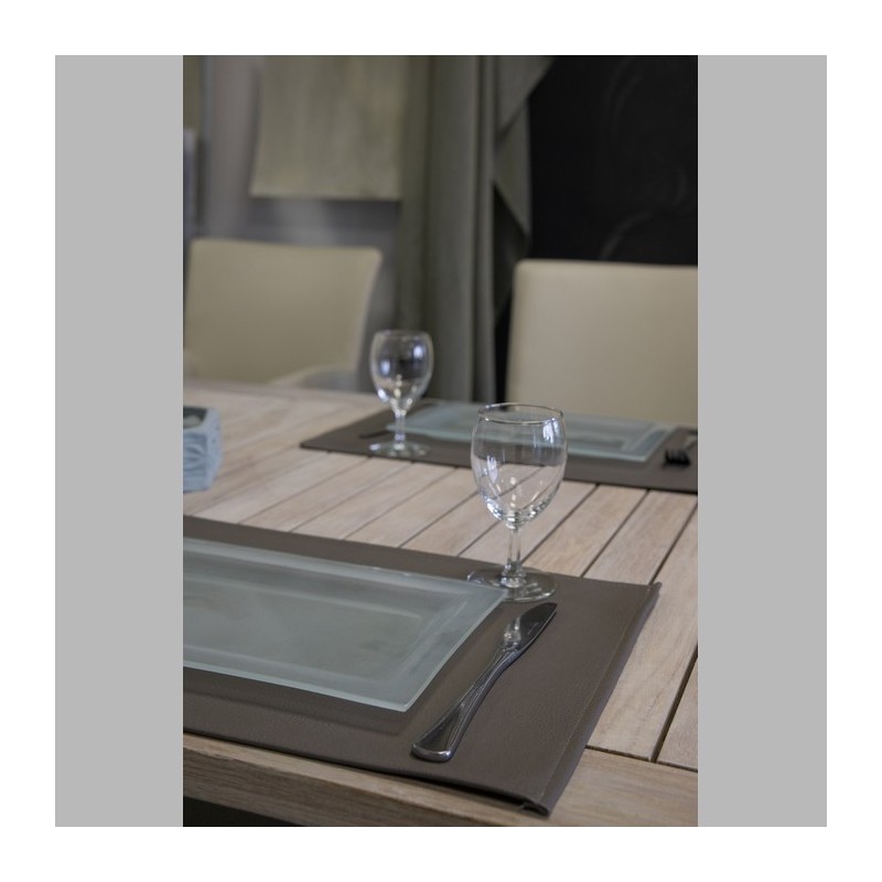 Sets de table en simili cuir 30 x 45 cm (en différentes couleurs)