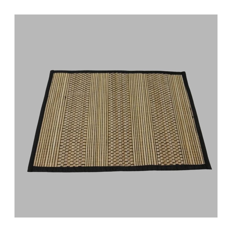 Stijlvolle Rieten Placemat – Natuurlijke Elegantie met Zwarte Afwerking Stijlvolle Rieten Placemat – Natuurlijke Elegantie met Zwarte Afwerking