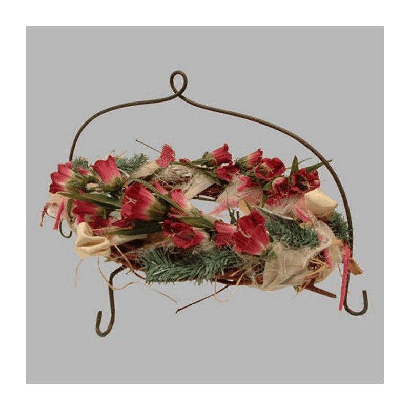 Piece flower wreath on base