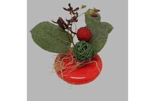 Flower arrangement in small vase 10 cm