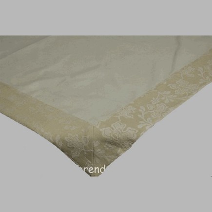 Top robe avec bordure florale