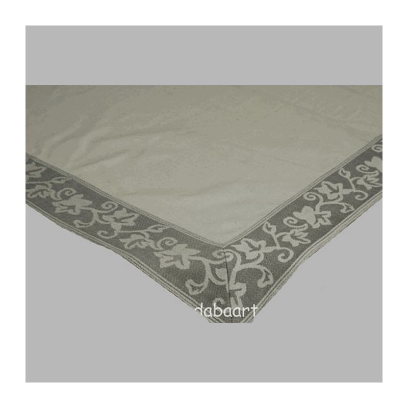 Top robe avec une bordure grise avec des feuilles