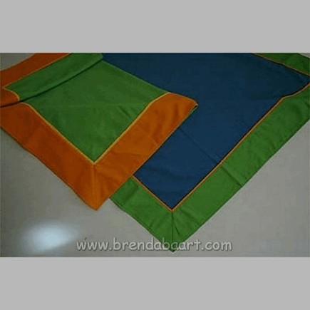 tafelkleed vrolijk groen met oranje