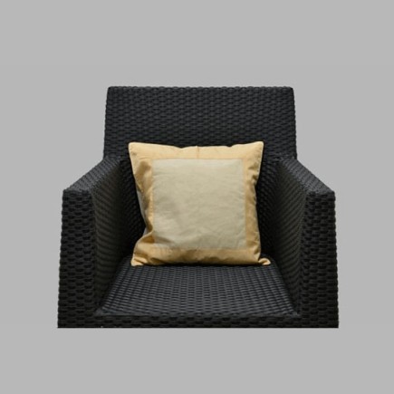 coussin de couleur vanille