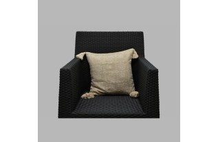 square tassel flower in white