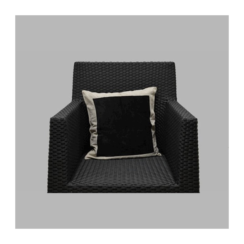 kussen bruin met linnen rand zwart