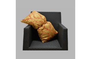 pillow red-gold