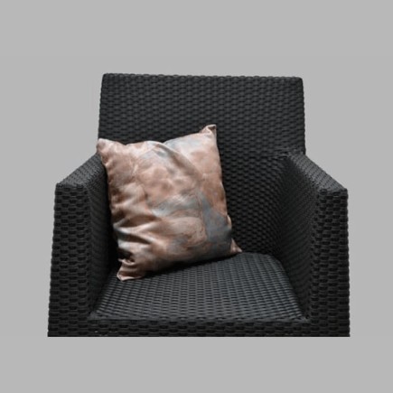 kussen glans beige bewerkt