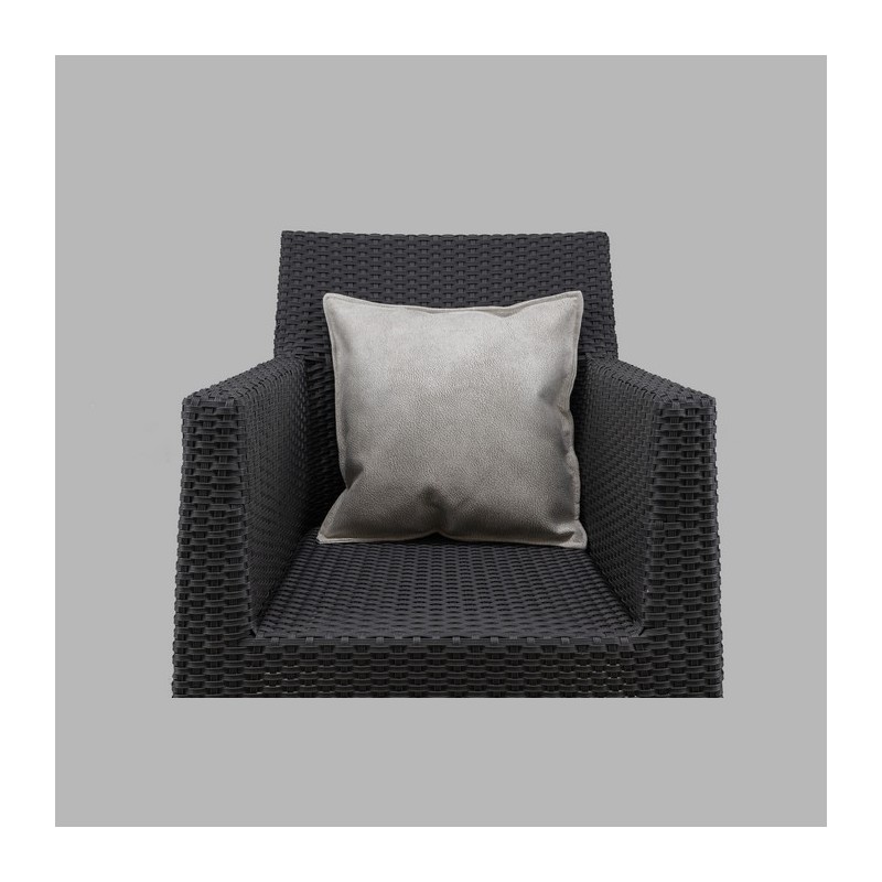 Trendy Lederlook Kussen – Stijlvol & Comfortabel Trendy Lederlook Kussen – Stijlvol & Comfortabel