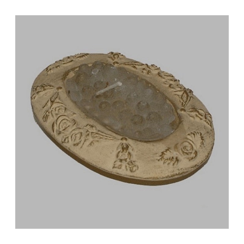 Candle grapes design oval holder 16 cm color creme