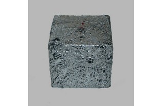 Candle block form color silver 7 x 7 cm