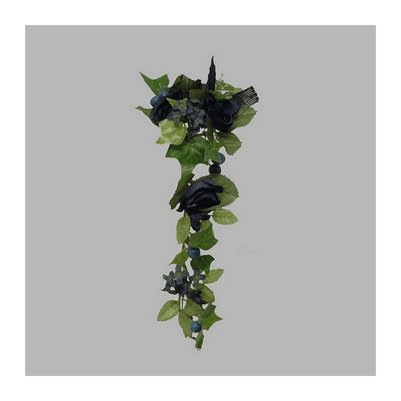 krans van rozen en bessen voor kaars fles kleur blauw