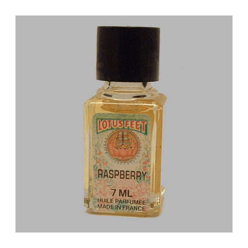 perfume of raspberry fruit