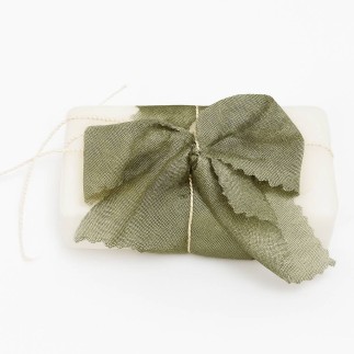 Geurend Blok Zeep met decoratieve strik