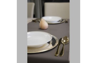 Table runner in Leather Look 45 x 140 cm (in various colors)