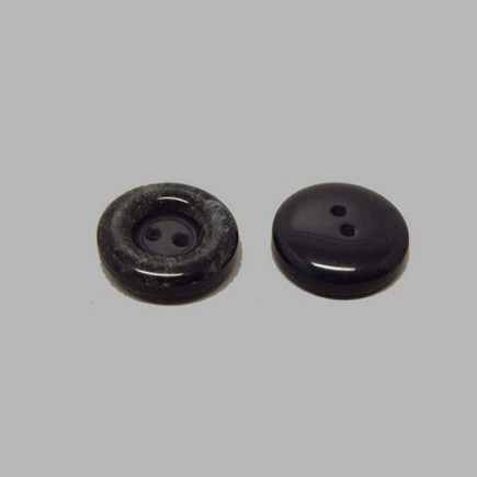 Marble look black button 17 mm