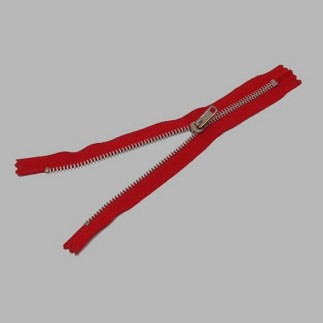 fermeture à glissière couleur rouge longueur 20 cm métal