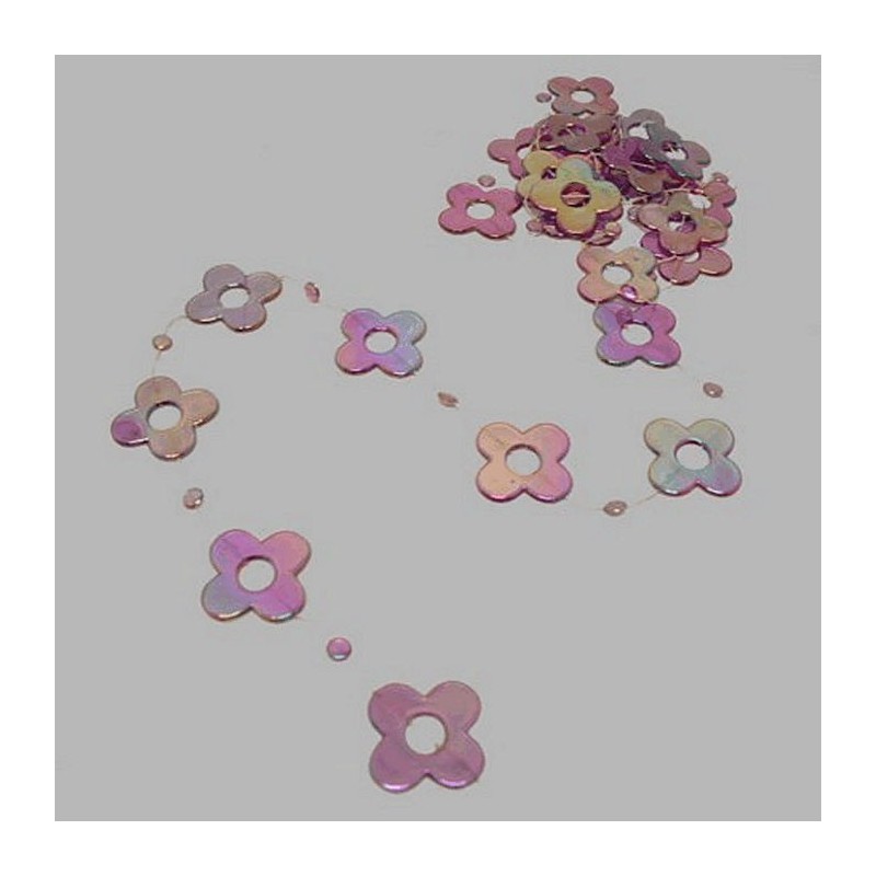 violet fleurs en plastique