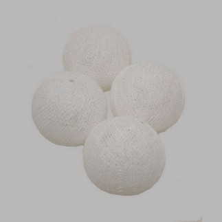 boule de textile couleur blanche Dm 60 mm et 4 pcs