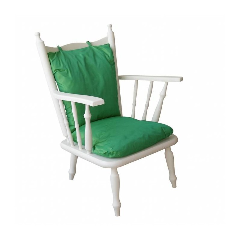 Fauteuil in Old White met groene handgemaakte kussens Fauteuil in Old White met groene handgemaakte kussens