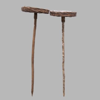 Mand op stok  30 cm  hoogte 100 cm 2 stuks