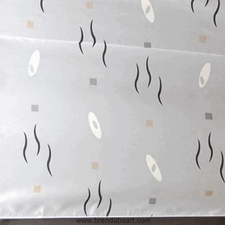 Vitrage van witte voile motief en loodveter hoogte 300 cm