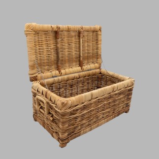 Rotan Mand met oren en deksel   70 x 35 x 30 cm