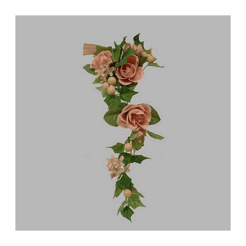 guirlande de roses et baies pour bougie-bouteille couleur rose guirlande de roses et baies pour bougie-bouteille couleur rose