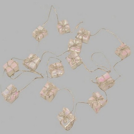 rope of christmas presents White and silver 2 metres