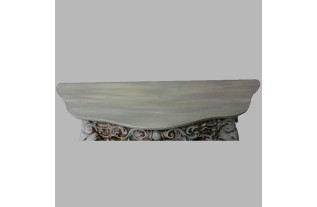 Console verte géorgienne avec feuille d'or