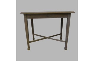 Table in Decoration Paint White wash