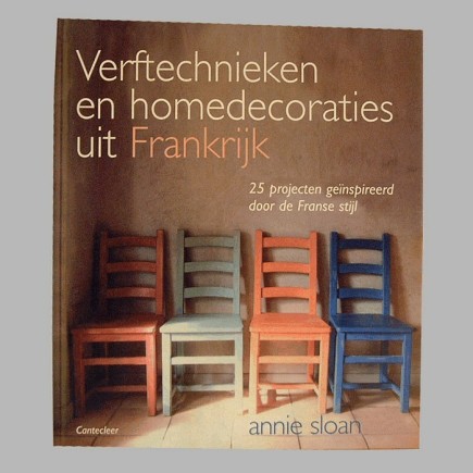 Annie Sloan Paint Techniques and home decorations