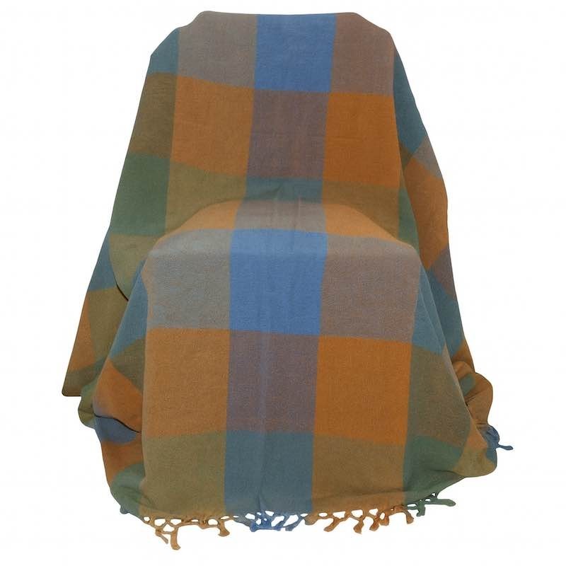 Grand Foulard Multicolore – Chaleur, Douceur & Élégance Intemporelle (175 × 250 cm)