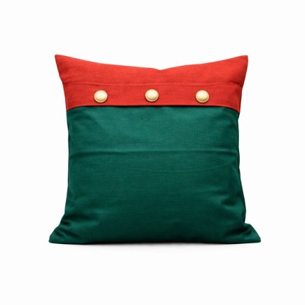 Green cushion cover with gold accent 40 × 40 cm