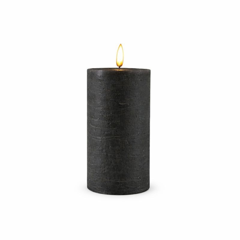 Bougie LED Uyuni couleur black lily 78 mm x 152 mm
