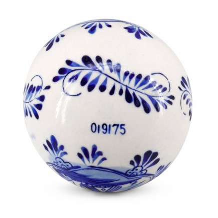 Delfts blauwe kerstbal – handgeschilderd