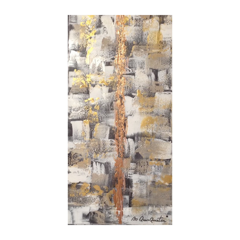 Titane may be modest in size