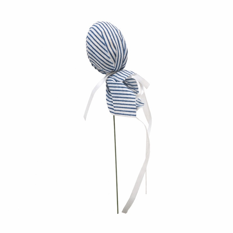 White and blue Easter egg with bow on wire 4 x 6 cm – fresh and refined detail for Easter decoration