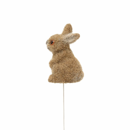 Zittend vilten konijntje op ijzerdraad 4 x 7 cm – verfijnd paasaccent met natuurlijke zachtheid