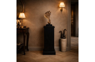 KL011 feels like a gesture of openness