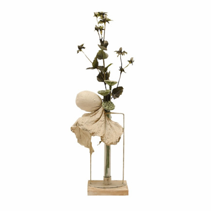 Floral arrangement in pipette on base – unique and refined