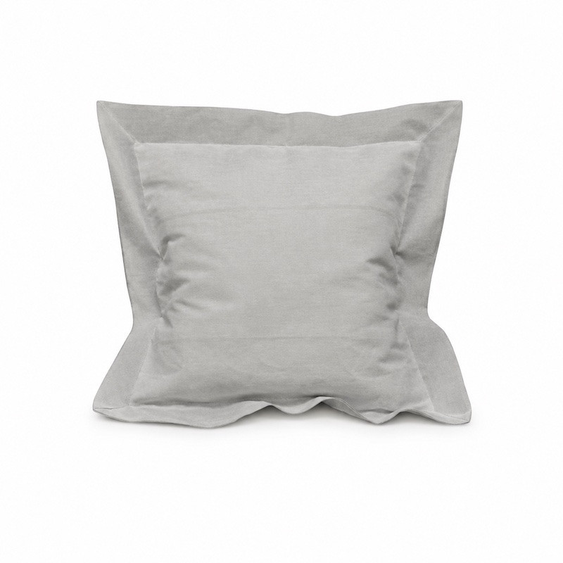 Housse de coussin blanche avec motif feuilles – 40 x 40 cm Housse de coussin blanche avec motif feuilles – 40 x 40 cm
