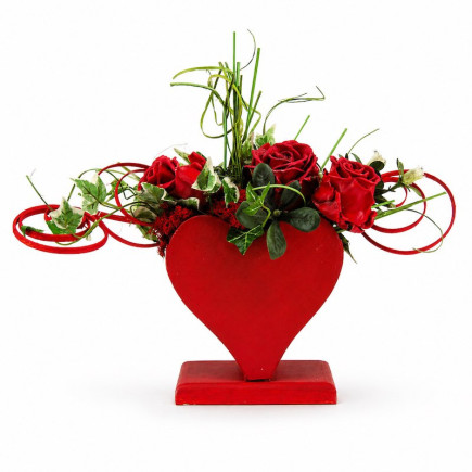 Medici Red heart with wax roses