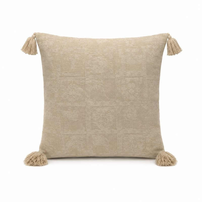 Housse de coussin naturelle avec pompons 40 x 40 cm Housse de coussin naturelle avec pompons 40 x 40 cm