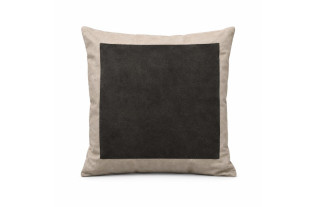 Housse de coussin brune avec bordure en lin