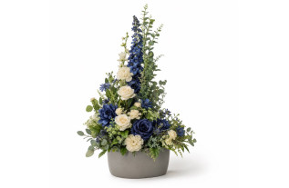 Opmaakservice voor een zijden bloemstuk