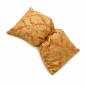 Coussin décoratif rouge et or 67 × 40 cm – Un luxe intemporel aux tons chaleureux